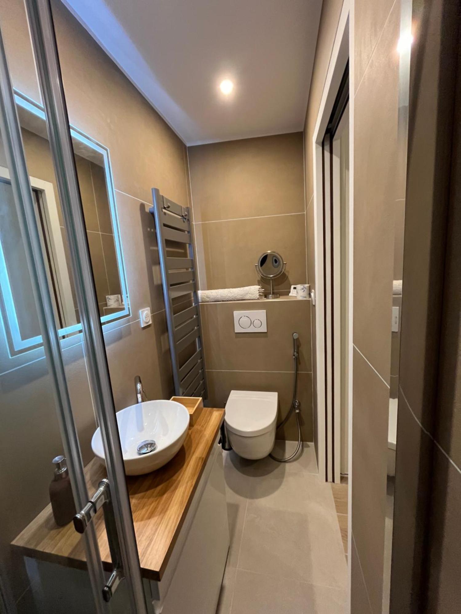 Chambre Chez Habitant Douche Wc Prives - Calme - Terrasse Saint-Germain-en-Laye Buitenkant foto